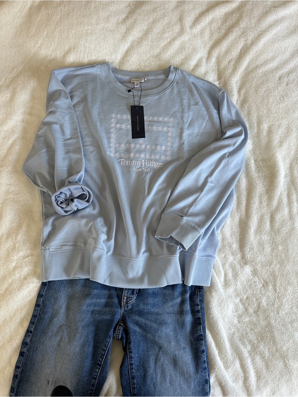 Tommy Hilfiger Pastel Blue Logo Crewneck Sweatshirt